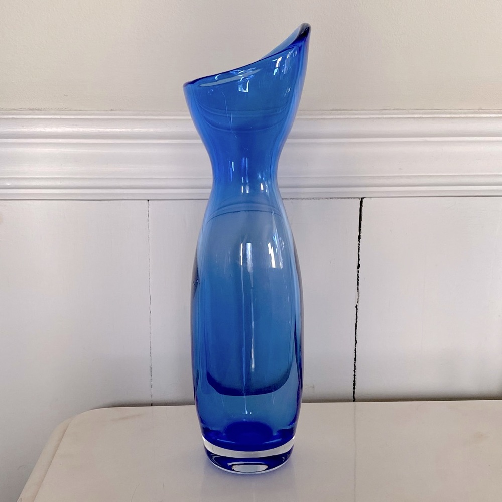 Iittala Hand Blown Blue Asymmetric Art Glass Vase Sommerso MCM Finland 70s